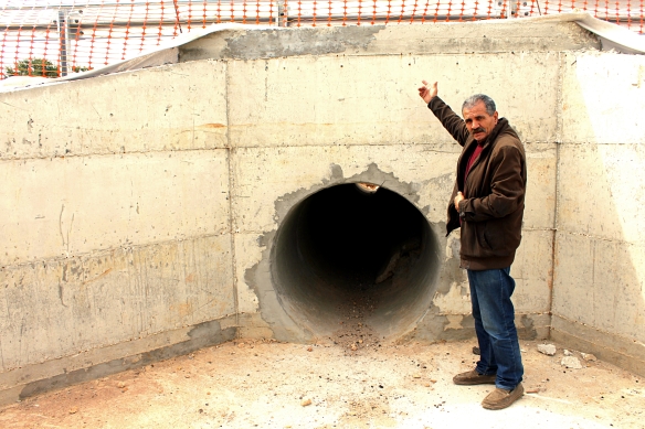 10.3.16, Abu Abdullah shows EAs the new access for residents of Deir Istiya under the main road. EAPPI A.Dunne_